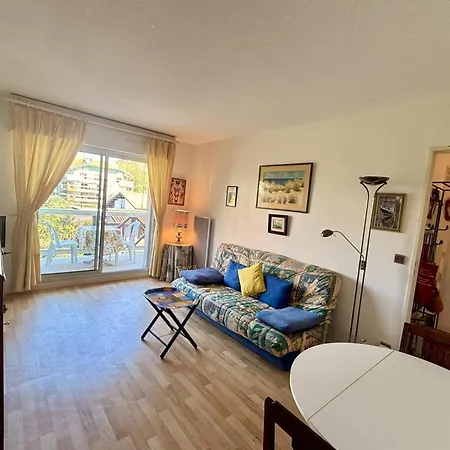 Apartment Arcachon: Proche Plages Avec Balcon Et Parking - Fr-1-433-136 *